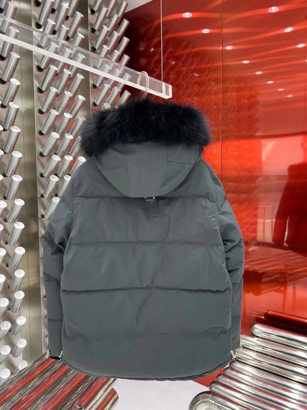 Moose Knuckles Hooded Down Jacket Moose Knuckles Hooded Down Jacket
